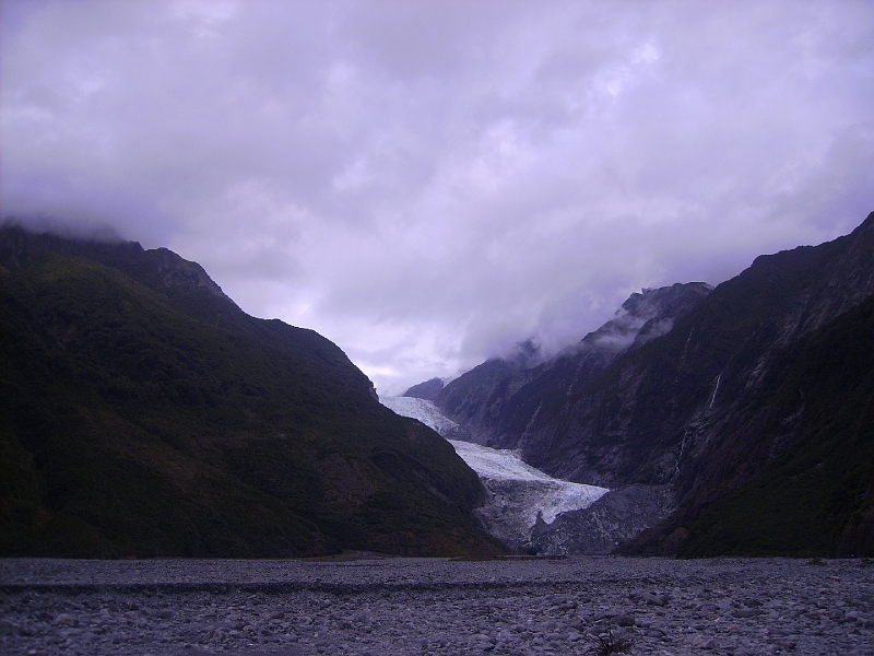 PICT2608.JPG - Walk to the glacier