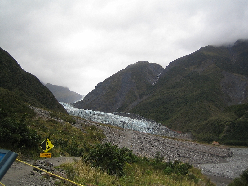 IMG_2204.JPG - The walk to Fox Glacier