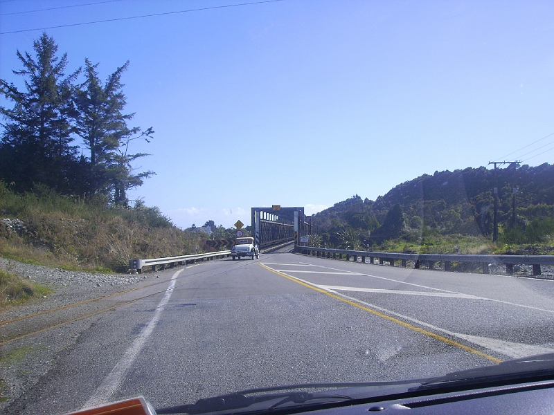 PICT2656.JPG - Shared road/rail bridge near Hokitika